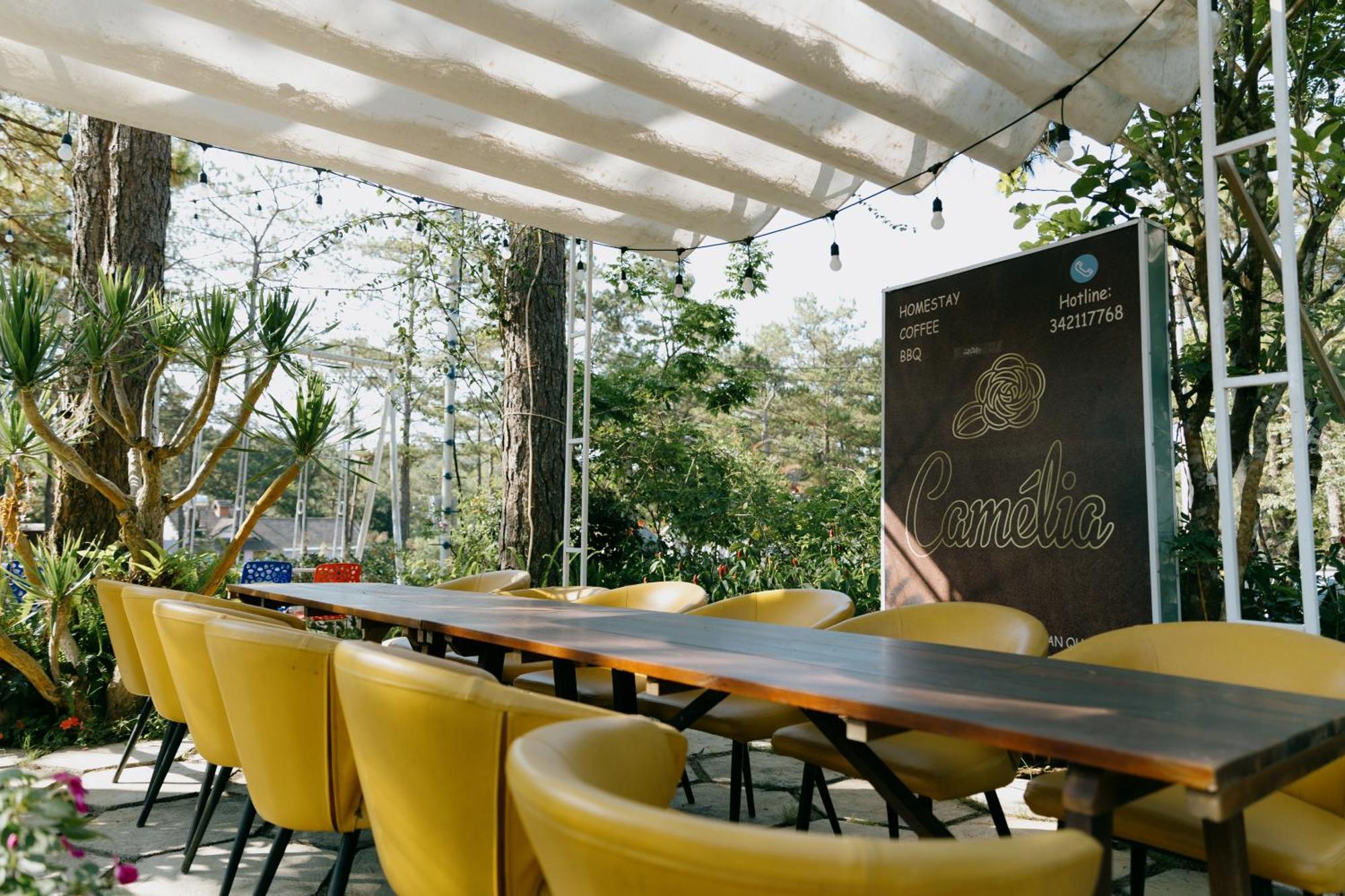 Camelia Coffee & Homestay Kon Von Kla Esterno foto